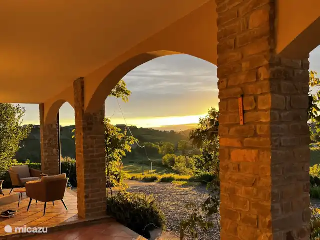 Nel Vigneto huren in Italië, Piëmont, Canelli - vakantiehuis Zonsopkomst.