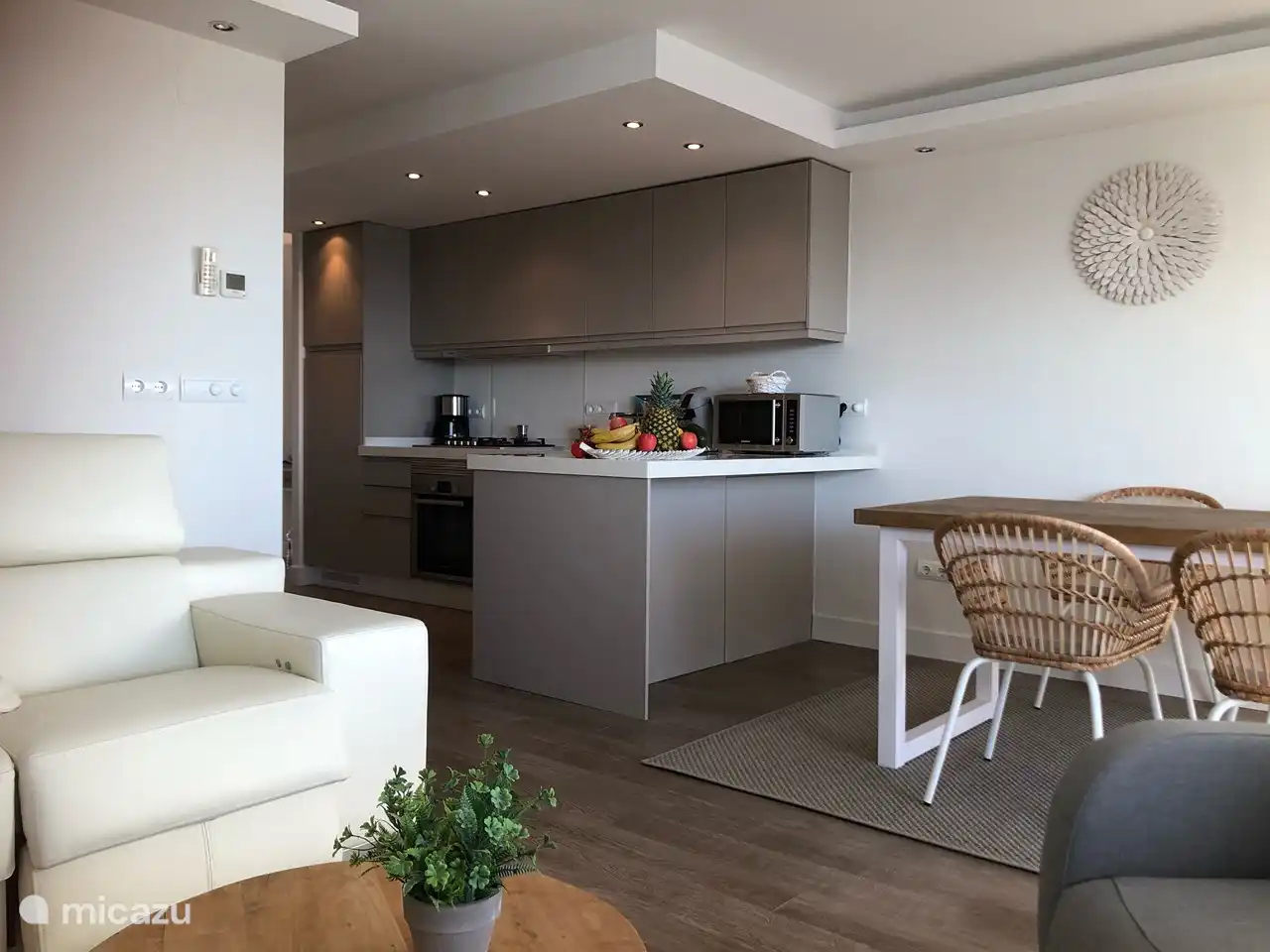 séjour avec cuisine ouverte