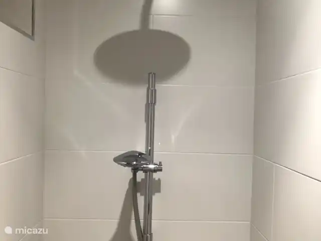 Maison Natalia | Espagne, Costa Blanca, Altea - appartement douche à l'italienne avec pulvérisateur de pluie