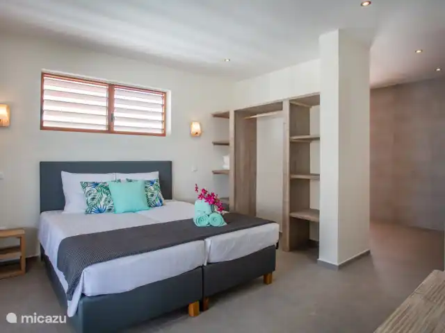 Incroyable villa de luxe à Vista Royal. | Curaçao, Banda Ariba (est), Vista Royal - villa La chambre principale.