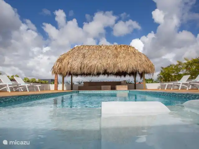 Incroyable villa de luxe à Vista Royal. | Curaçao, Banda Ariba (est), Vista Royal - villa Du porche, vue de la palapa.