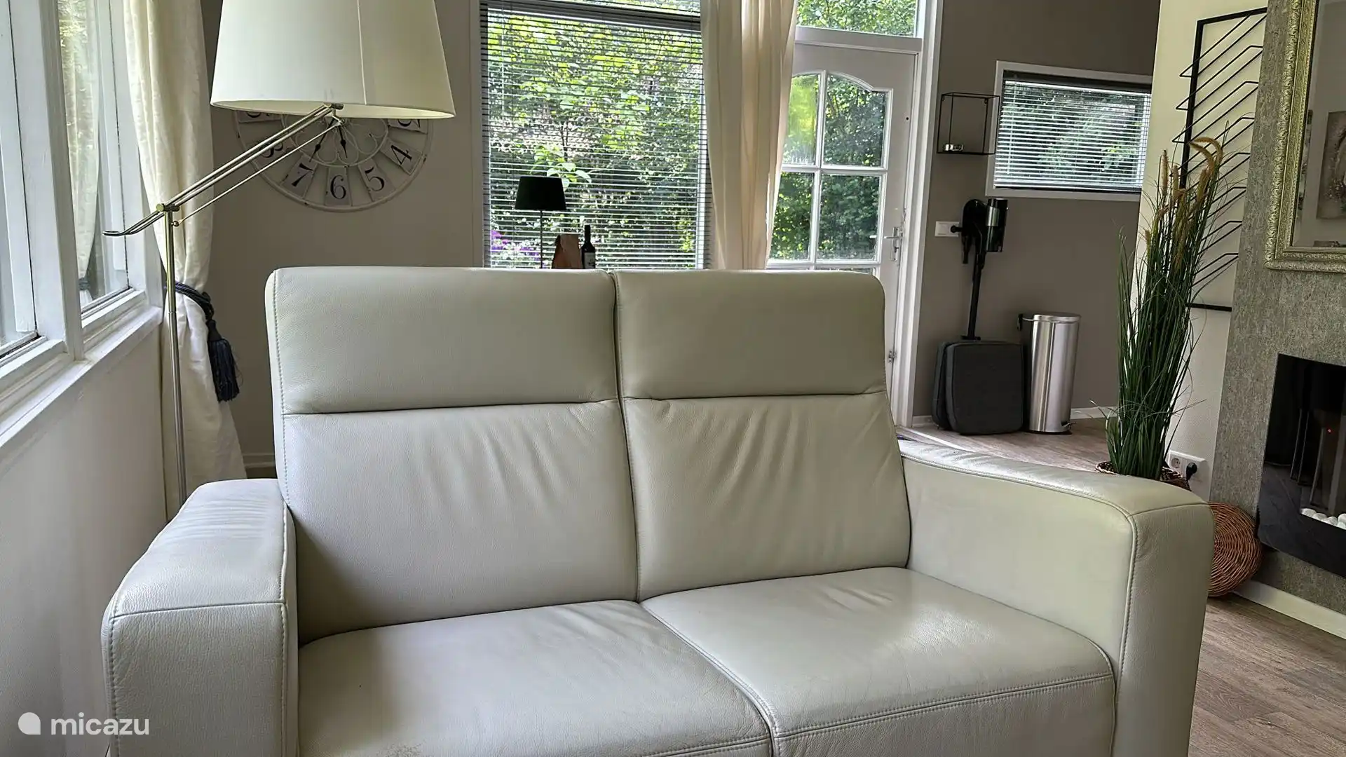 Schön diese hohe Rückenlehne