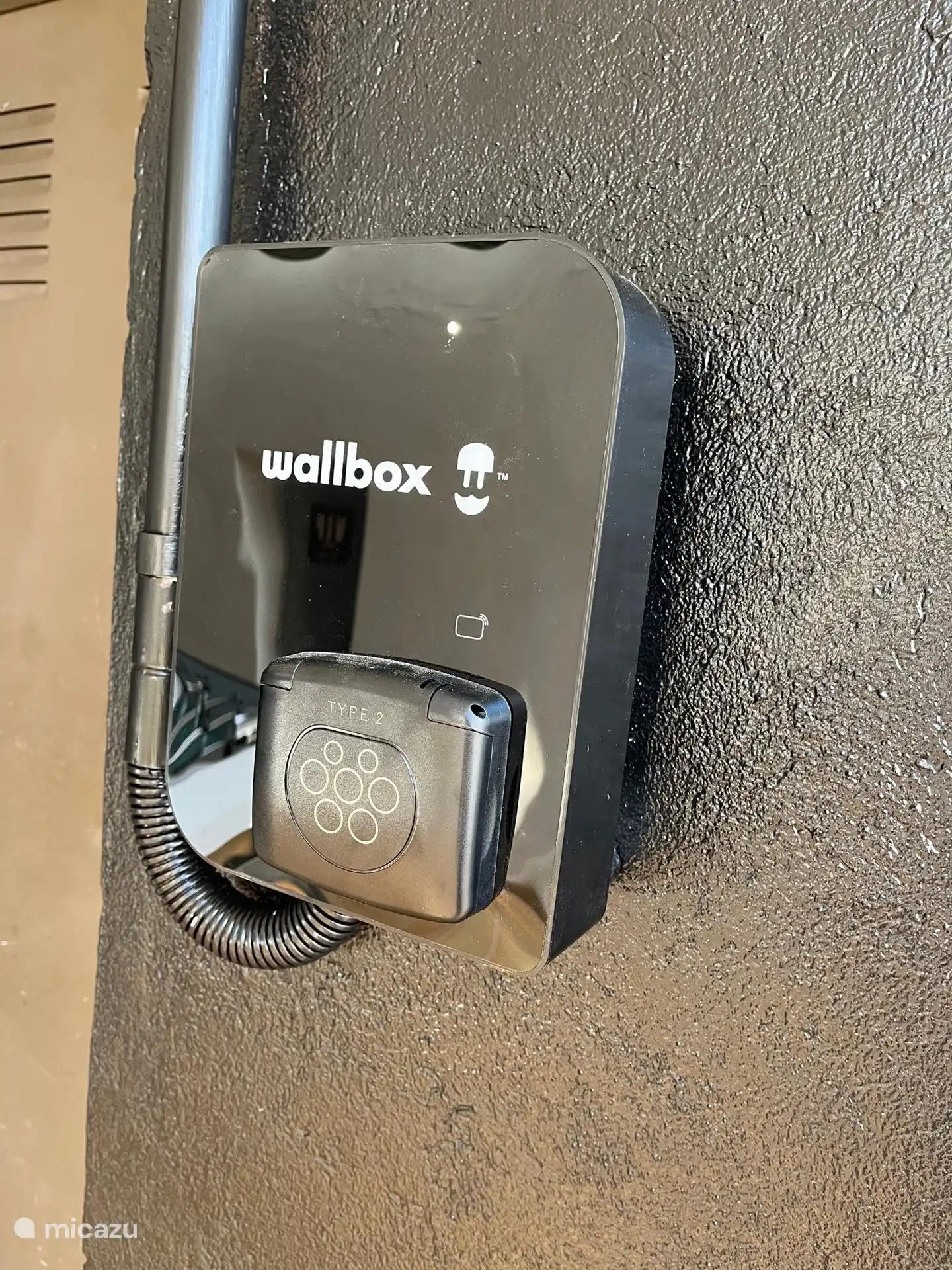 Cargador de coche el&#233;ctrico