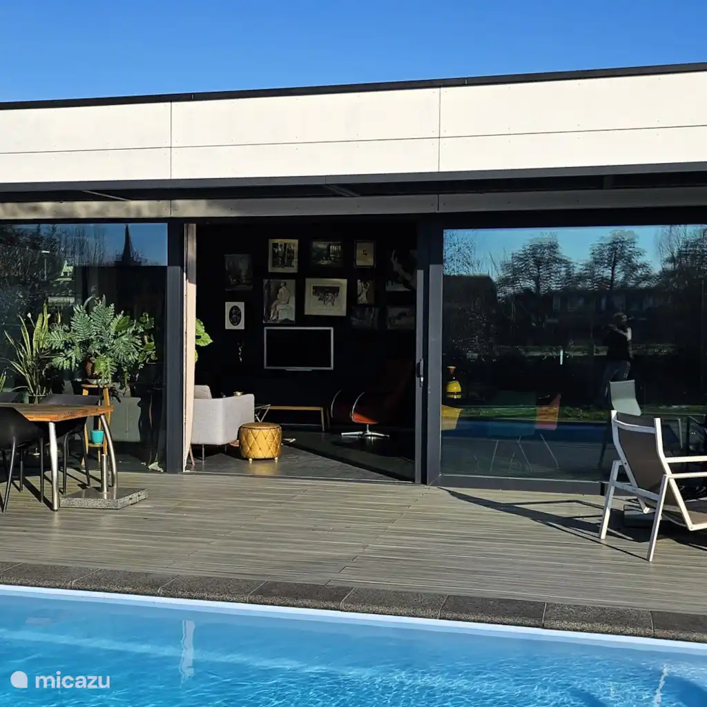 Villa Courtgène met privé-zwembad