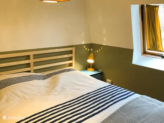 Casa Lavaud Jacquot en Francia, Dordoña, Payzac - casa vacacional Dormitorio 2: preciosa cama de 1,60 - 2,00 y bonito armario