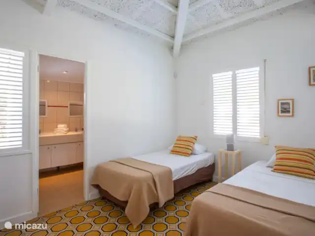 Piscadera Bay Resort 22 | Curaçao, Curaçao-Centre, Piscadera - bungalow Chambre climatisée