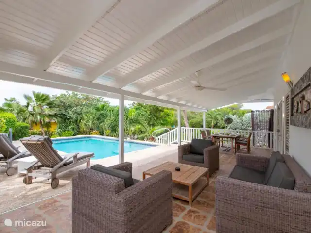 Piscadera Bay Resort 24 | Curaçao, Curaçao-Centre, Piscadera - bungalow Véranda au bord de la piscine
