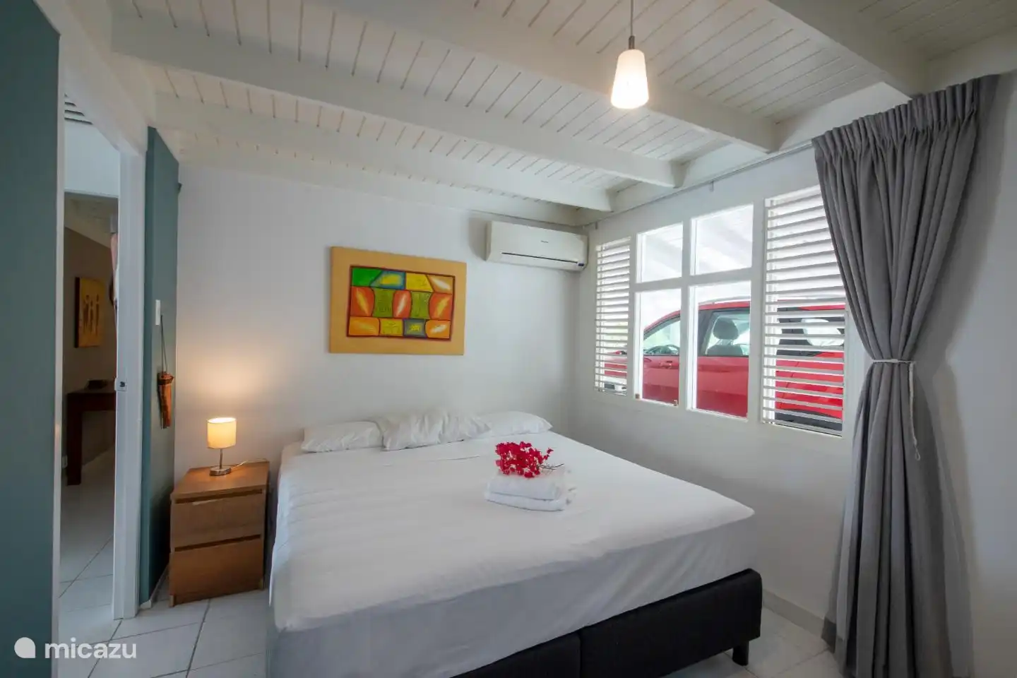 Bedroom with air-conditioning