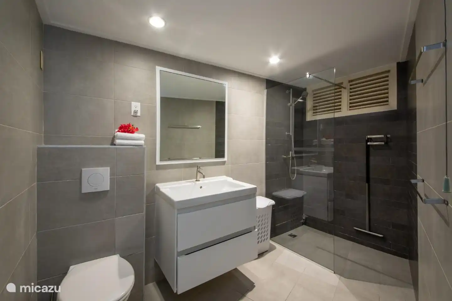 Modern bathroom
