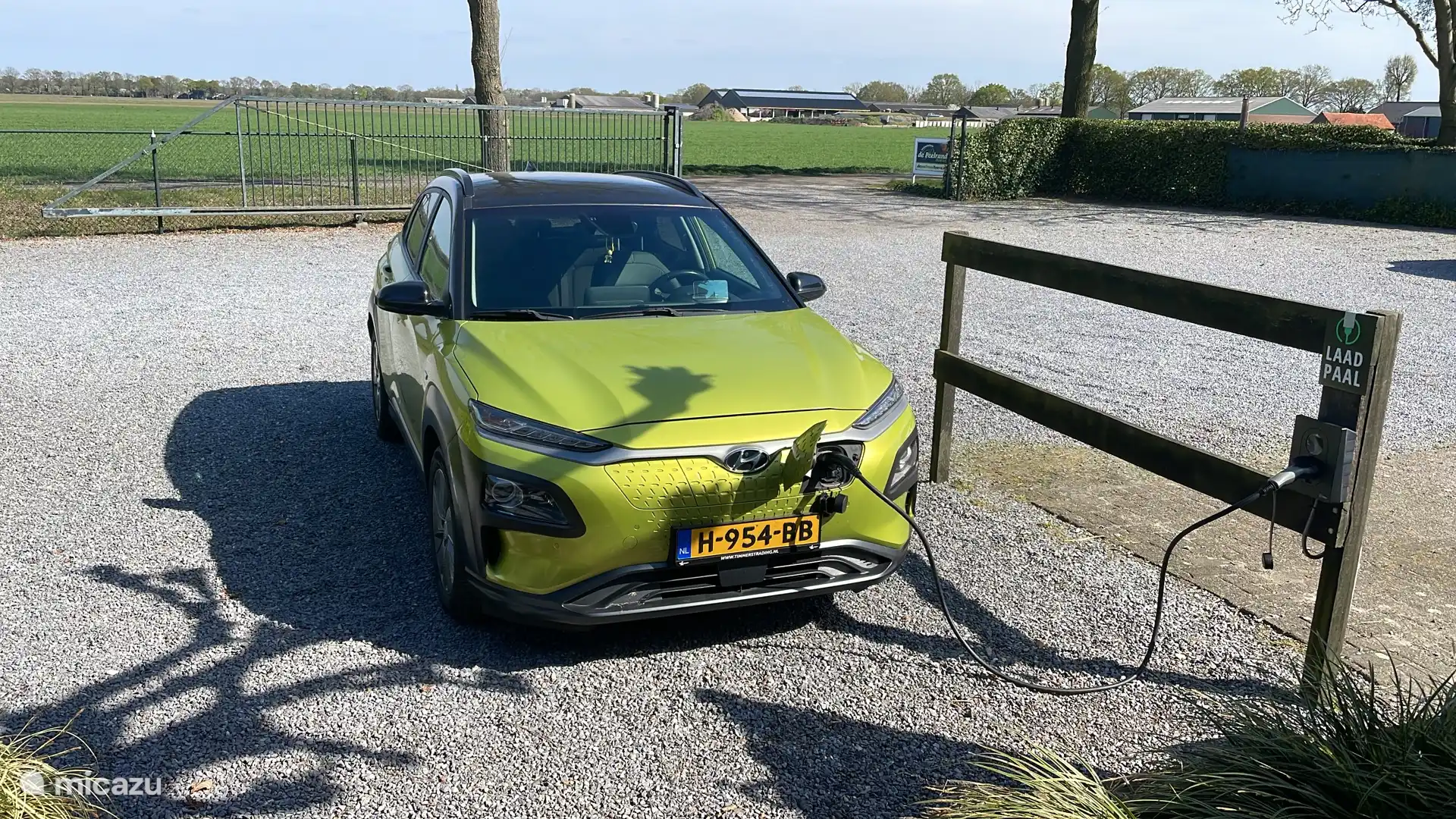 Öffentliche Ladestation