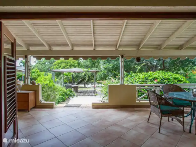 Piscadera Bay Resort 93 | Curaçao, Curaçao-Centre, Piscadera - bungalow Véranda donnant sur jardin tropical