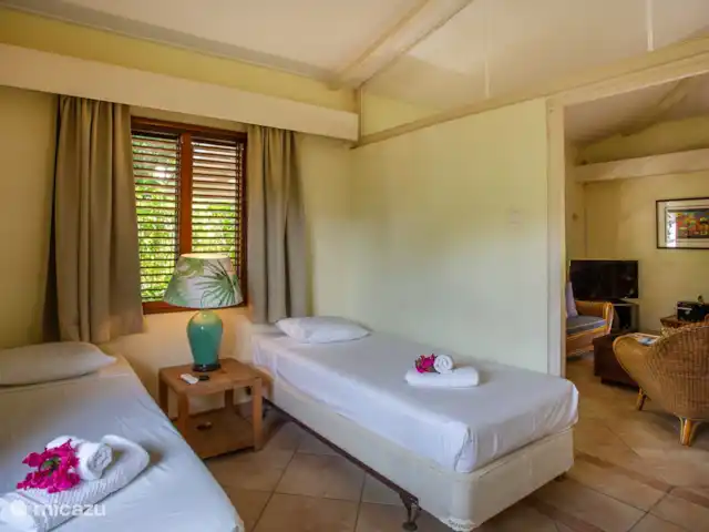 Piscadera Bay Resort 93 | Curaçao, Curaçao-Centre, Piscadera - bungalow Chambre climatisée