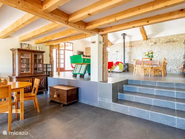 Mandarré | France, Lot-et-Garonne, Massels - maison de vacances cuisine avec escalier