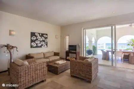 Vacation rental Curaçao, Curacao-Middle, Willemstad manor / castle Country house Flamboyan A