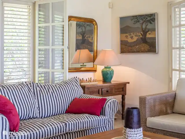Villa Dol Fine Maison | Curaçao, Curaçao-Centre, Piscadera - bungalow Le salon