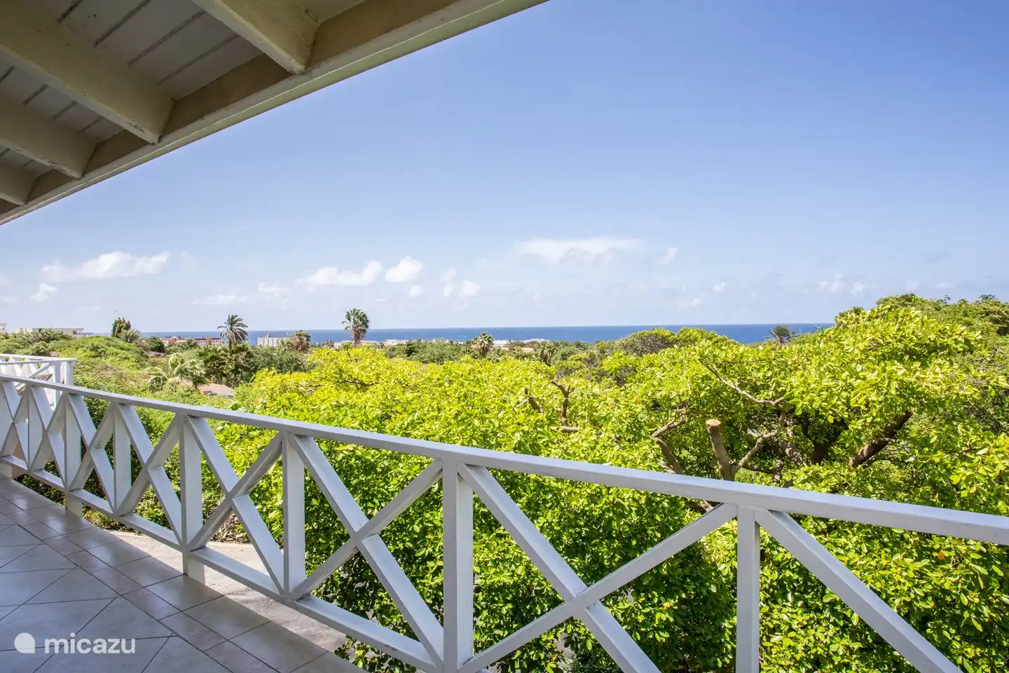 Vue mer depuis le balcon