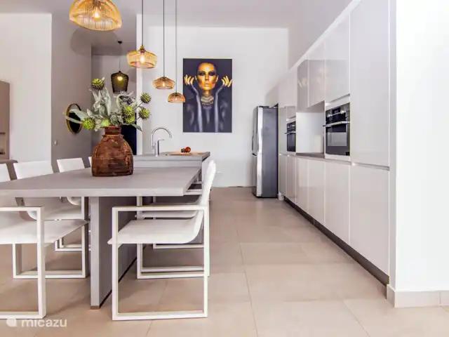 Bon Bida Biskania (Vista Royal) | Curaçao, Banda Ariba (est), Jan Thiel - villa La cuisine de luxe spacieuse est entièrement équipée