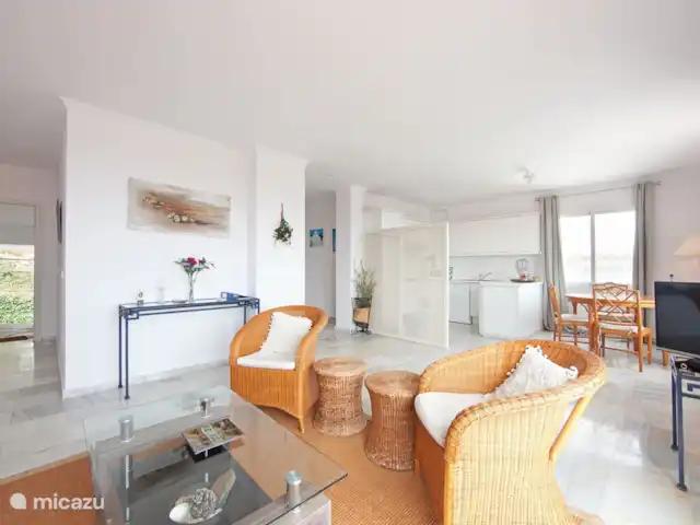 appartement huren in Spanje, Andalusië, Ojén – Jacarandas de Elviria Salón