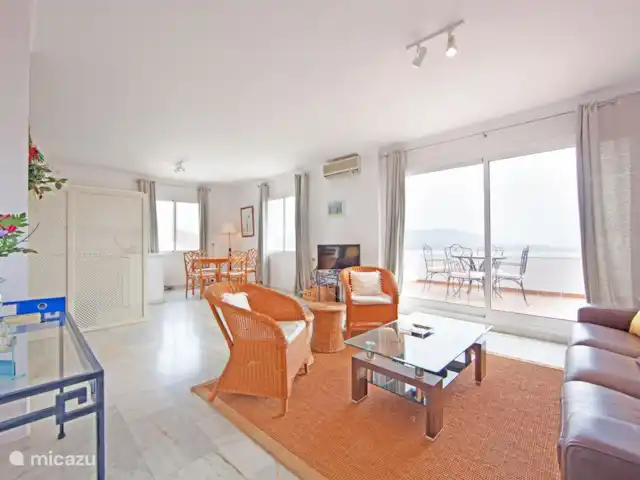 appartement huren in Spanje, Andalusië, Ojén – Jacarandas de Elviria Salón