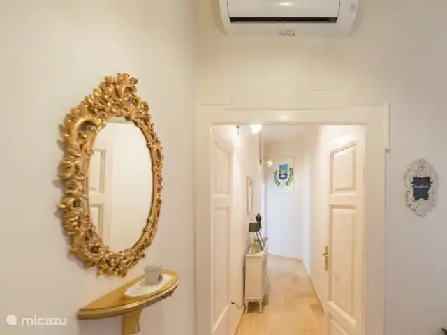 Casa Di Tonno en Italia, Abruzos, Loreto Aprutino - casa vacacional Pasillo al dormitorio 2 Donnatina