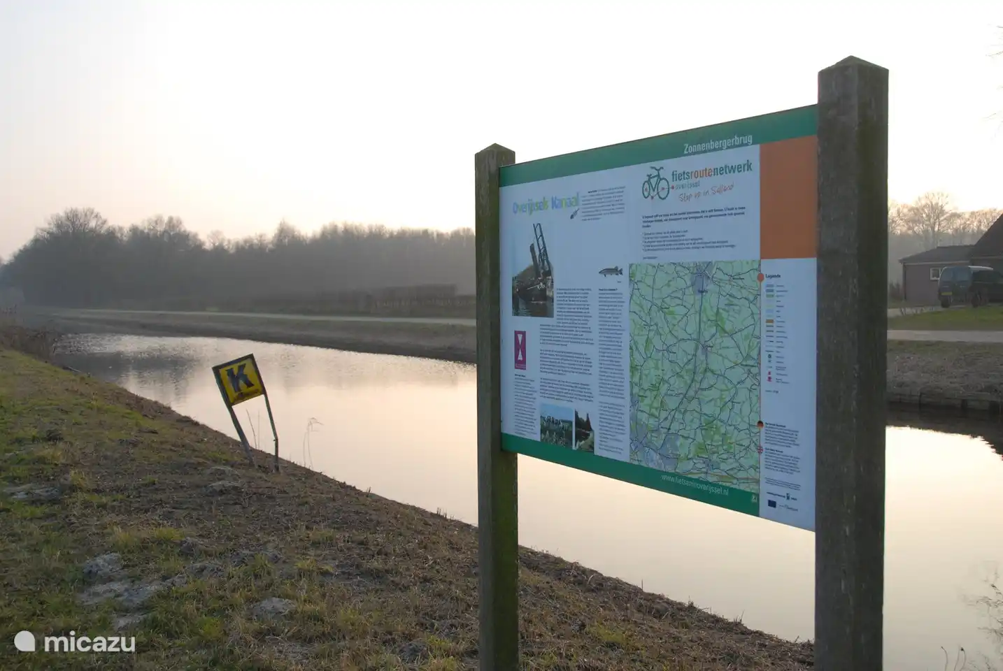 Knoten 76 des Fahrradnetzes 400 Meter vom Park entfernt