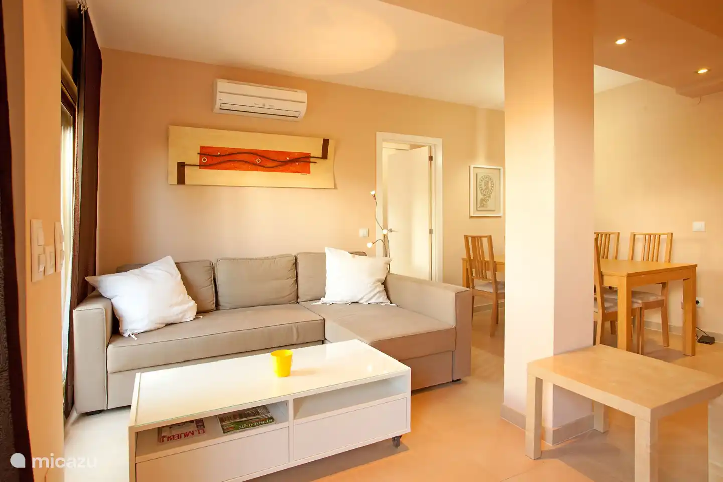 sal&#243;n y comedor