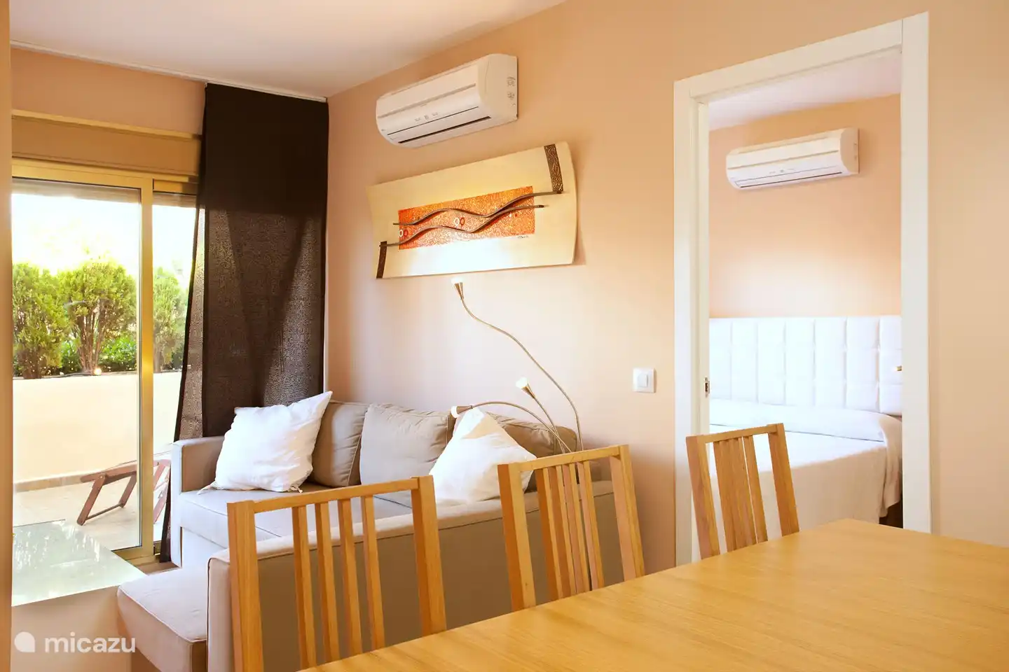 sal&#243;n y comedor