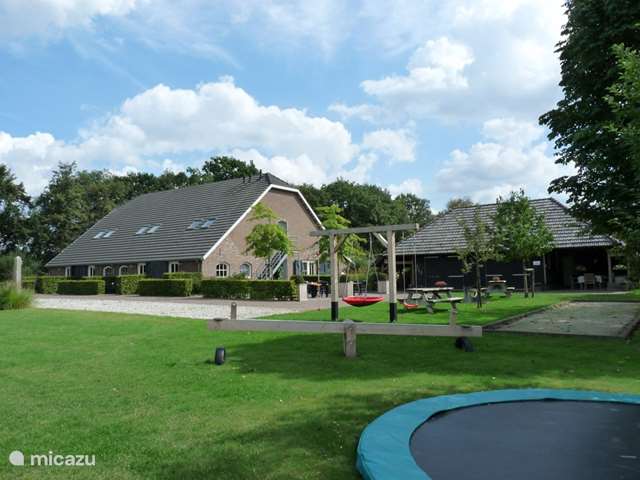 Parque infantil, Países Bajos, Barbante septentrional, Helenaveen, finca Oranjehoeve (16 personas)
