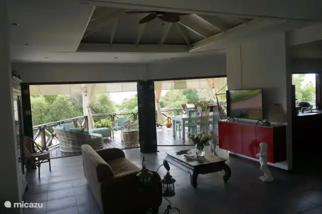 Vacation rental Curaçao, Curacao-Middle, Piscadera holiday house Spacious holiday home with sea view