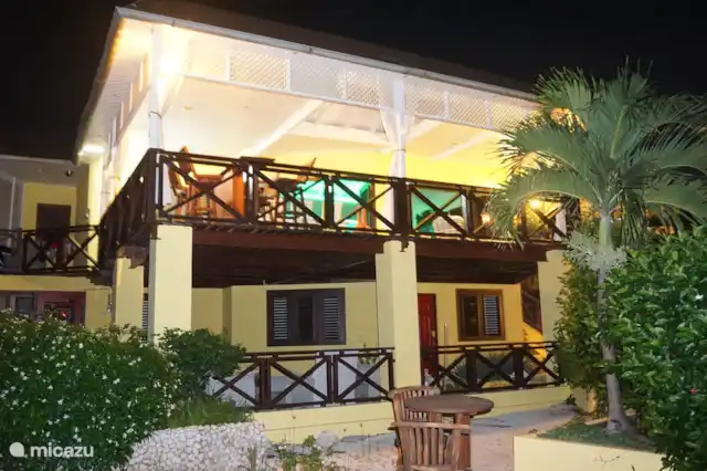 Vacation rental Curaçao, Curacao-Middle, Piscadera holiday house Spacious holiday home with sea view
