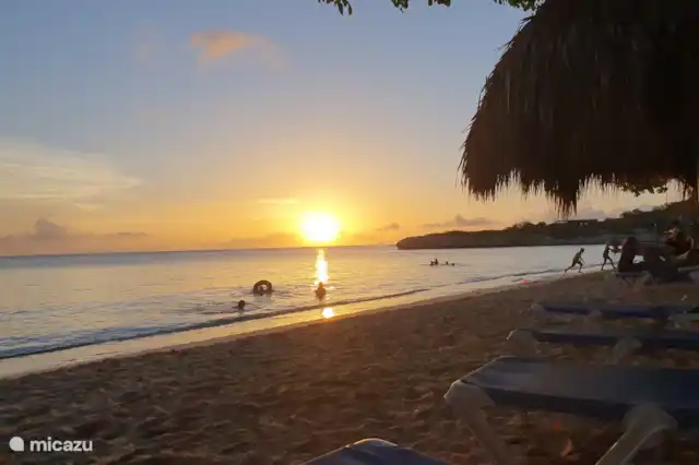 Vacation rental Curaçao, Curacao-Middle, Piscadera holiday house Spacious holiday home with sea view