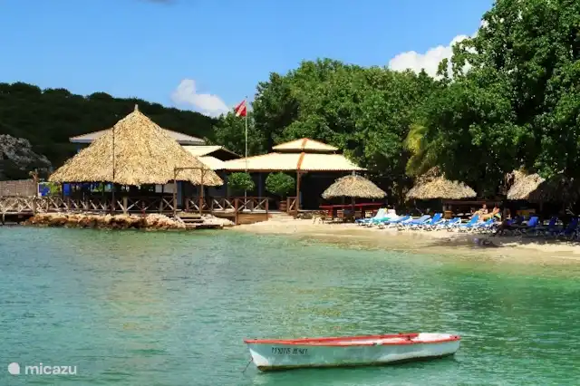 Vacation rental Curaçao, Curacao-Middle, Piscadera holiday house Spacious holiday home with sea view
