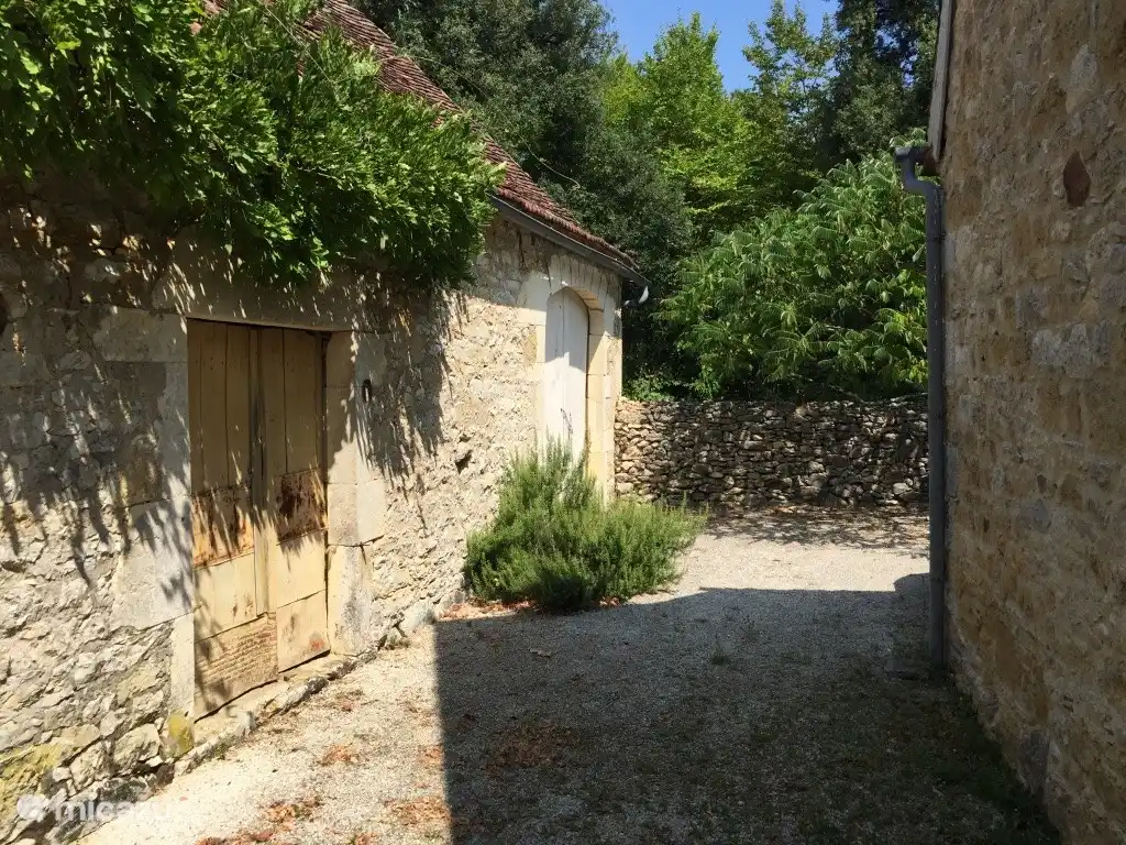 zijkant van het huis