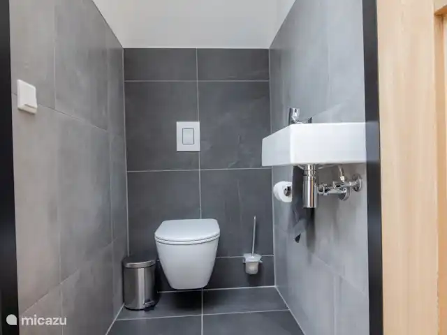 Patrimoine Middendorp | Pays-Bas, Drenthe, Ansen - maison de vacances Toilettes au premier étage