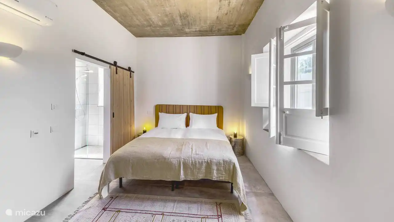 Villa Cocheira Beach Villa - Schlafzimmer - Blick auf den Garten