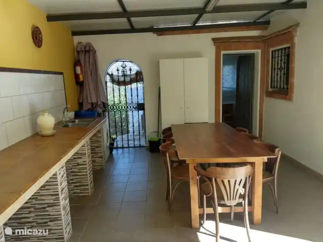 Casa BellaVista vue imprenable | Espagne, Costa del Sol, Torrox - villa Cuisine extérieure et entrée arrière de la villa