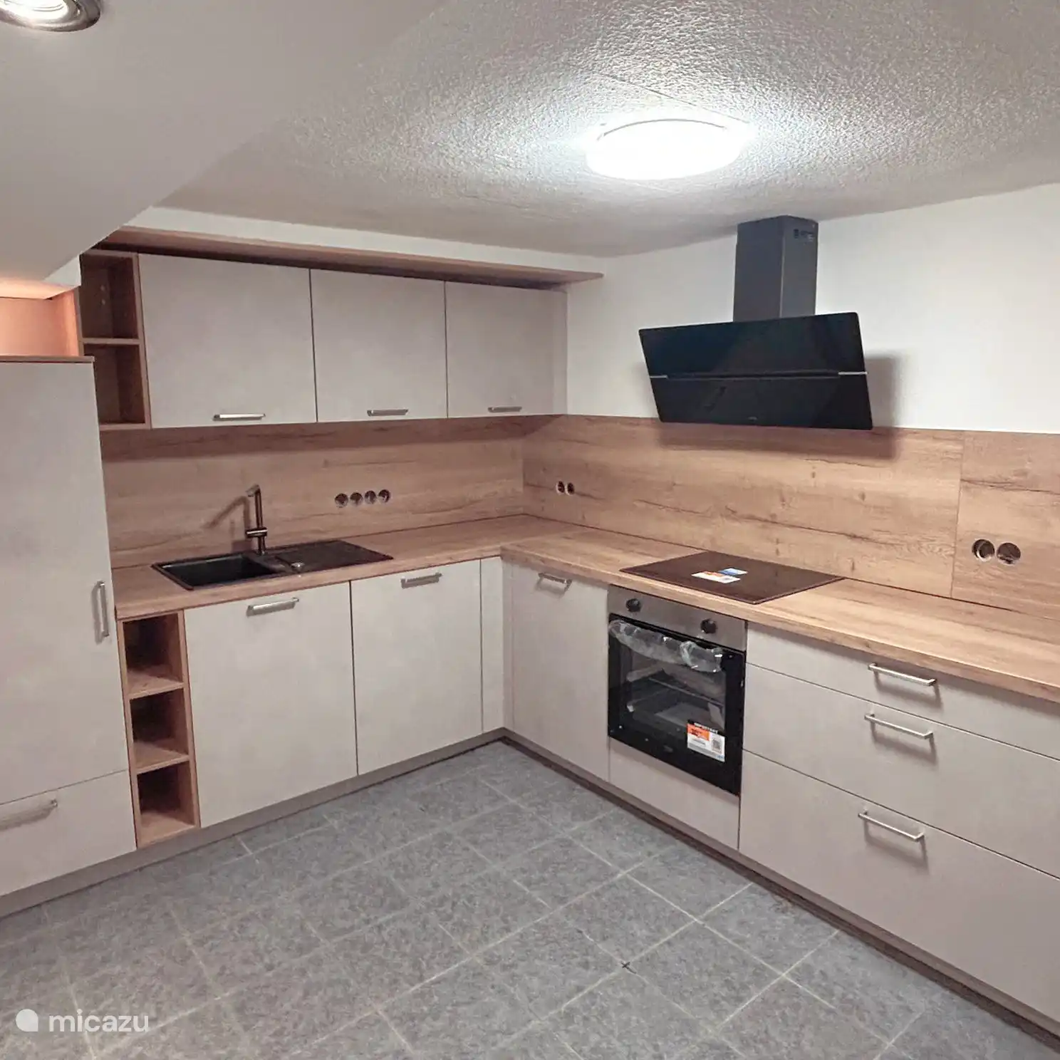 New kitchen since November 2025