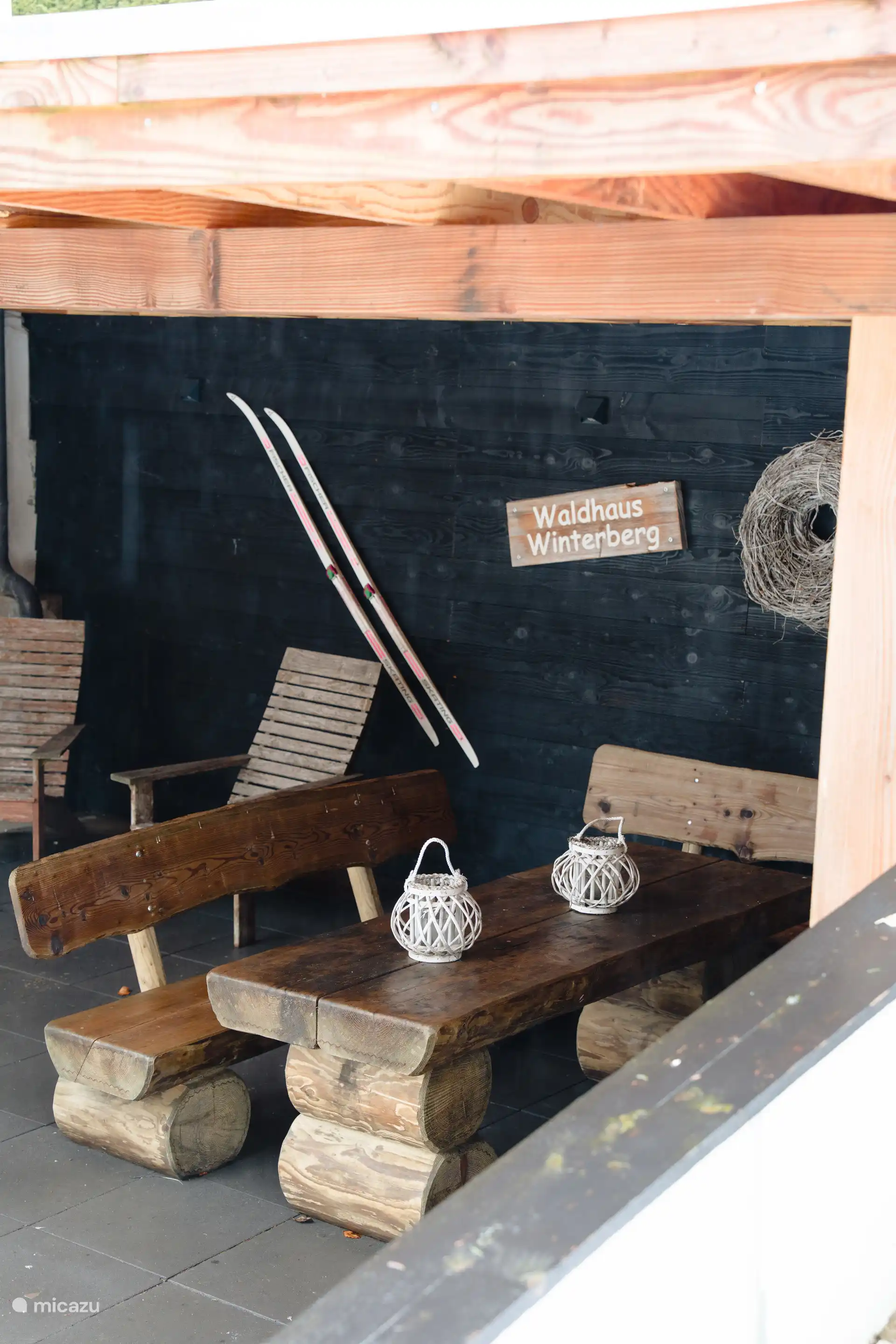 Veranda with a view of the forest valley