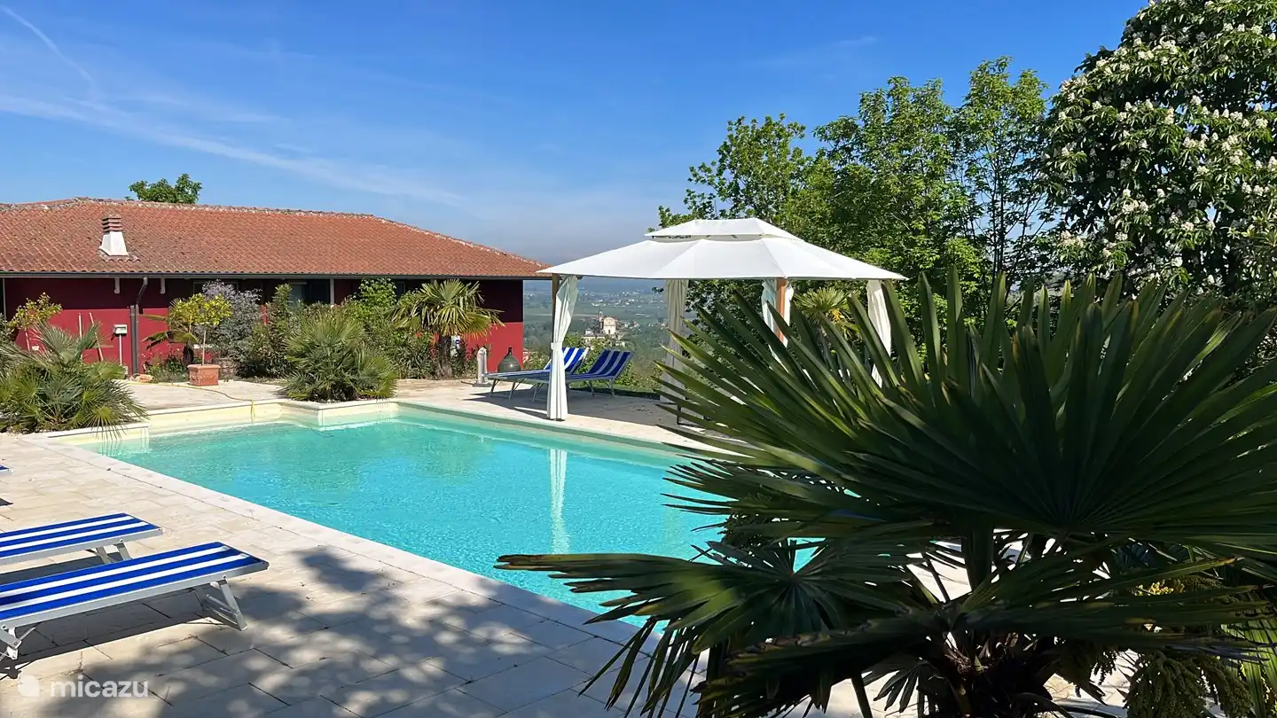 Luxusvilla mit Pool Monte Rosa in Italien, Lombardei, Mornico Losana - villa