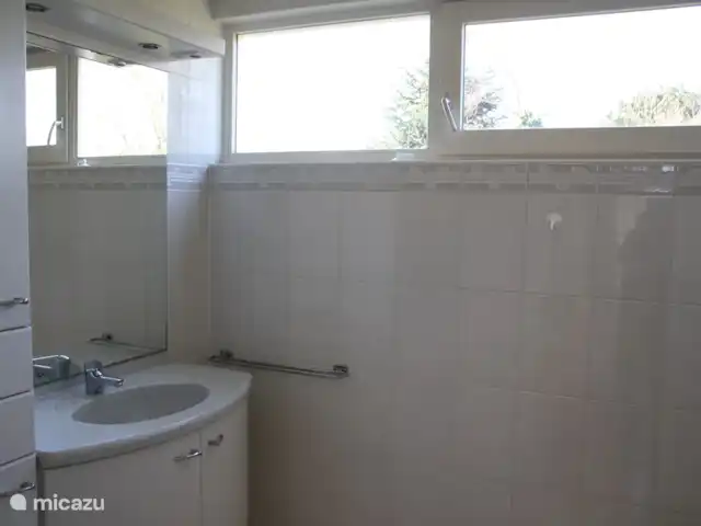 Octaaf 6 | Pays-Bas, Hollande du Nord, Callantsoog - maison de vacances salle de bain au 1er étage