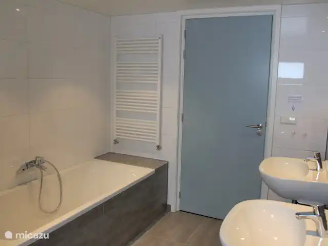 Maison des dunes 40 ouest | Pays-Bas, Hollande du Nord, Saint Martin - villa salle de bain au 1er étage