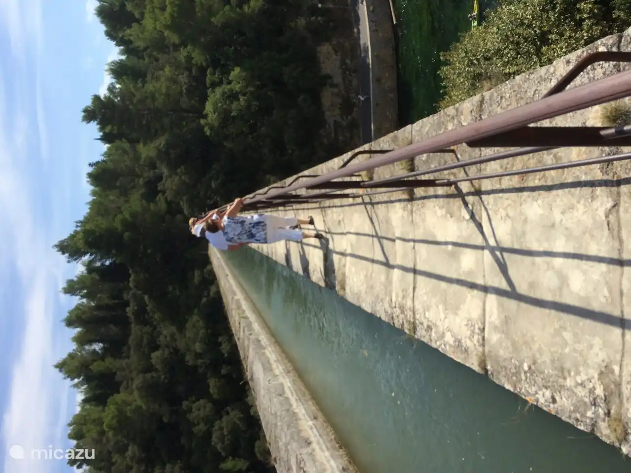 Aquädukt 300 m von der Villa entfernt