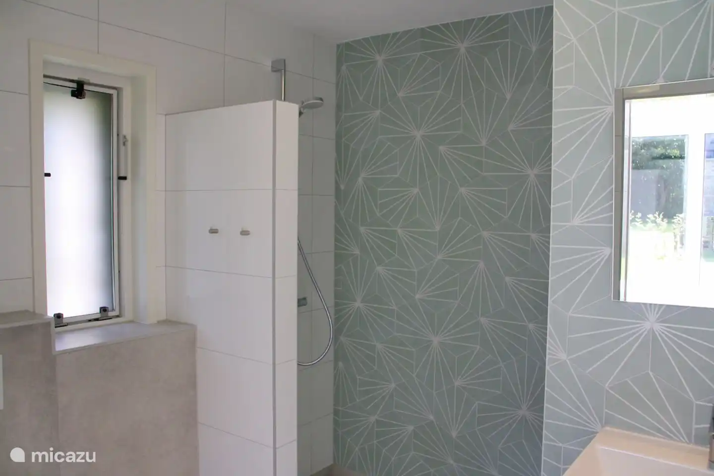 and private bathroom in the studio