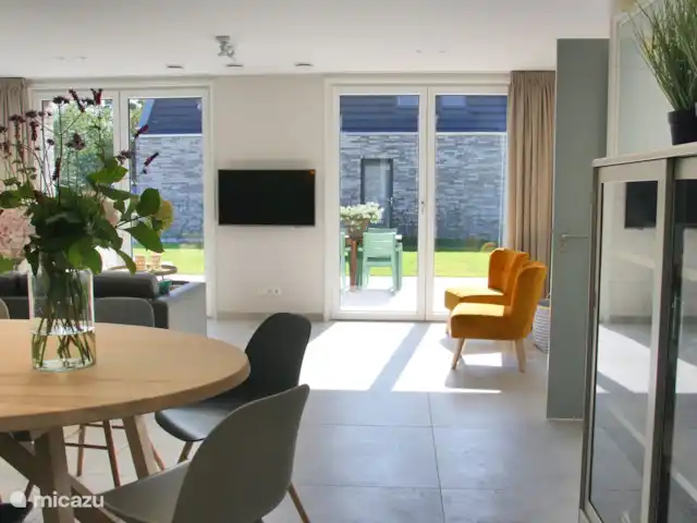 Vakantiehuis met Sauna Callantsoog huren in Nederland, Noord-Holland, Callantsoog - villa woonkamer