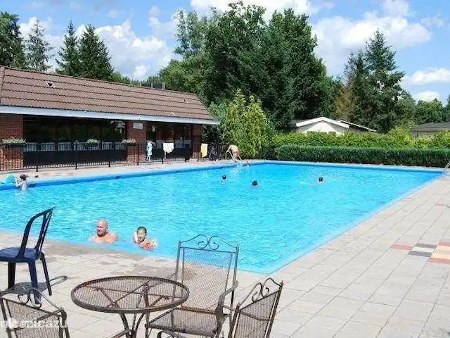 Location de Vacances Pays-Bas, Gueldre, Epe, ferme - Remboé Village 42 Piscine à 300 mètres de la ferme