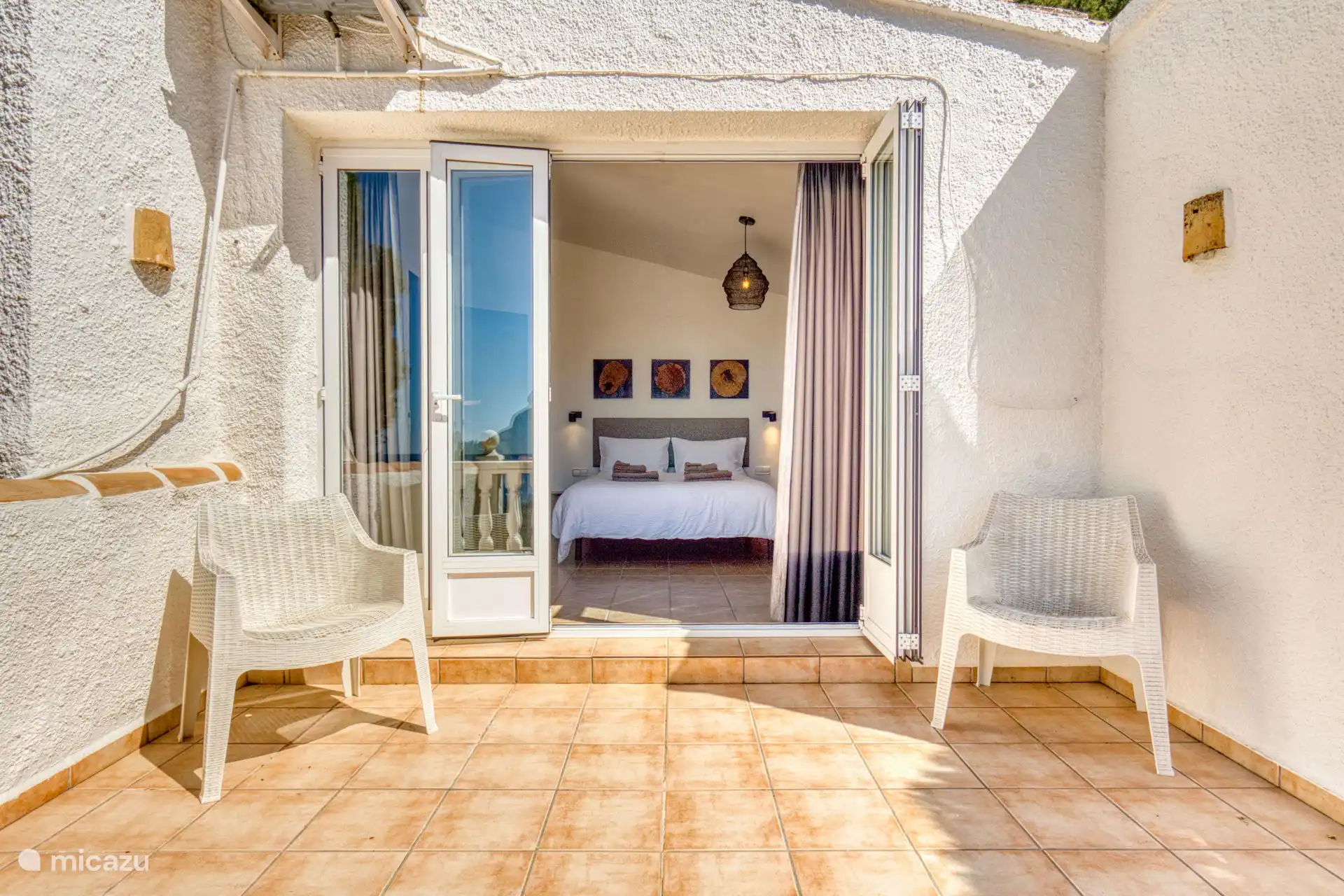 Terrasse de la chambre principale 1er étage