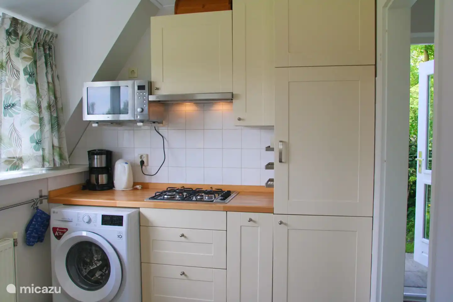 Waschmaschine inklusive