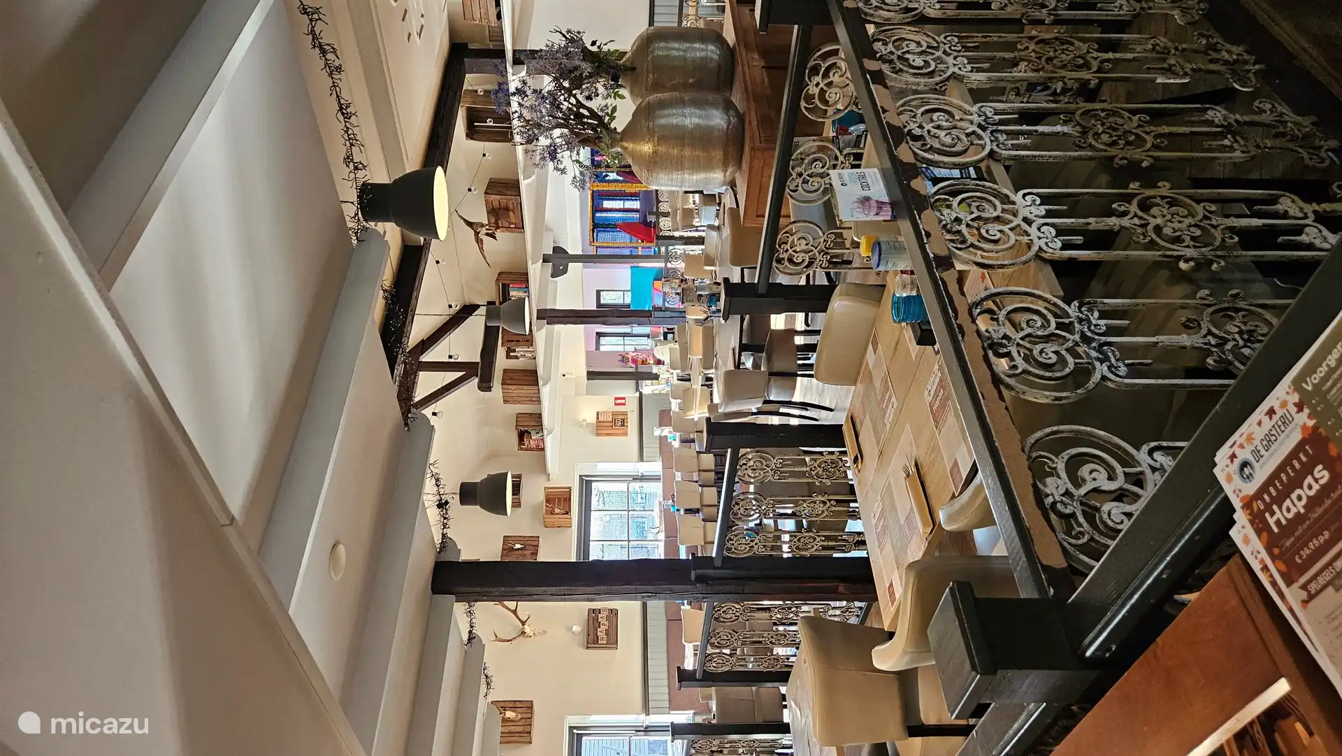 De Gasterij, gemütliches Restaurant im Park mit leckeren und hochwertigen Snacks. 
