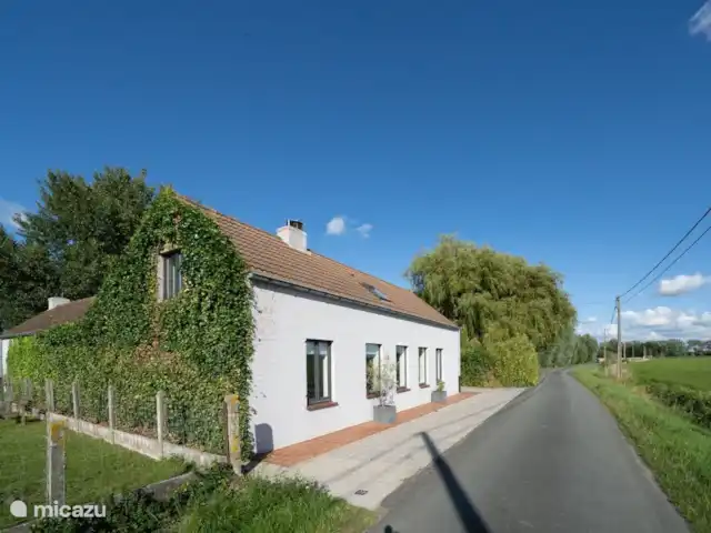 't Groenzicht huren in België, West-Vlaanderen, Pervijze - vakantiehuis Ligging langs rustige weg