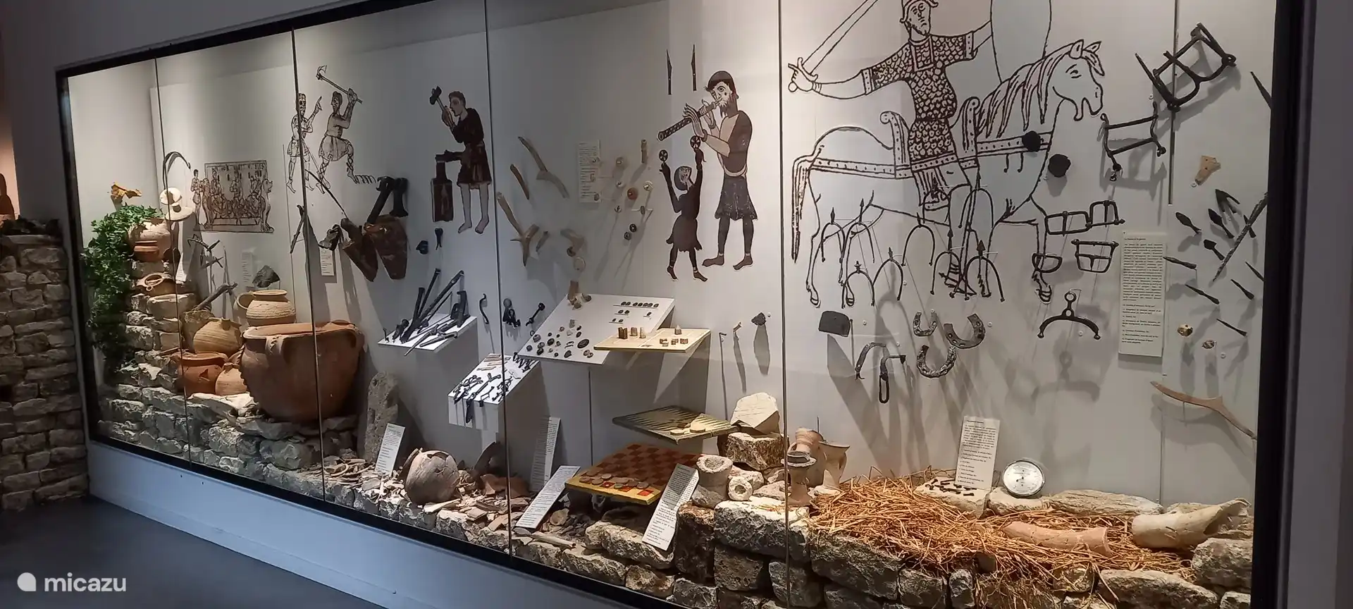 Museum d'Angoulême with some of the found objects from Castel Andone